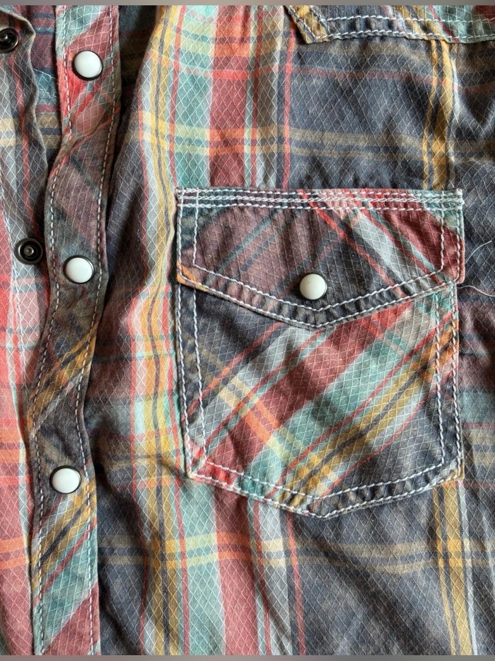 BKE Vintage Washed Men’s plaid Button Down Medium - Picture 4 of 7